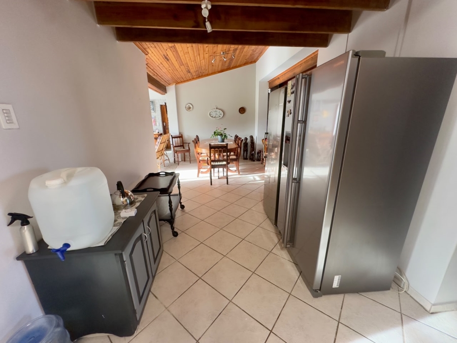 3 Bedroom Property for Sale in Wavecrest Eastern Cape